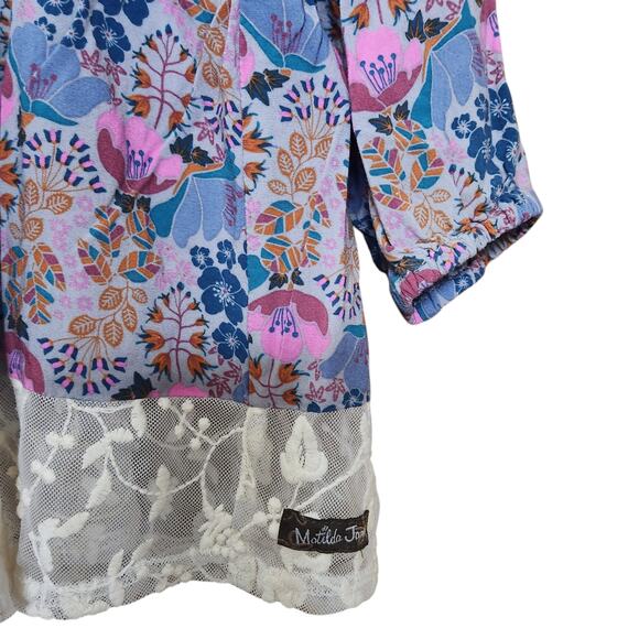 Matilda Jane Floral Blouse Top Tassle Tie Neck, Lace Trim and Hem, size Large - Picture 11 of 12